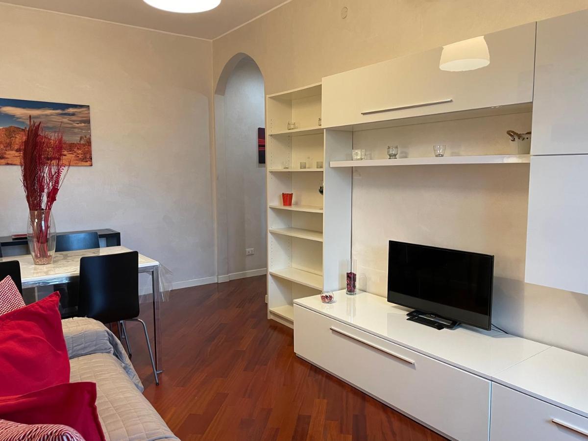 Adriano Metro & Comfort Suites - Affitti Brevi Italia Milan Luaran gambar
